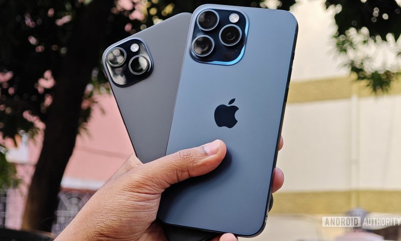 Apple iPhone 15 Plus and iPhone 15 Pro Max