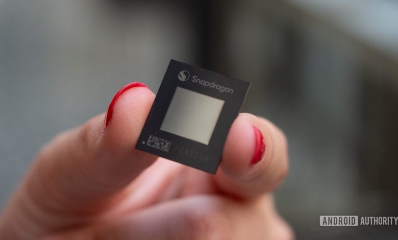 qualcomm snapdragon x plus chip in hand