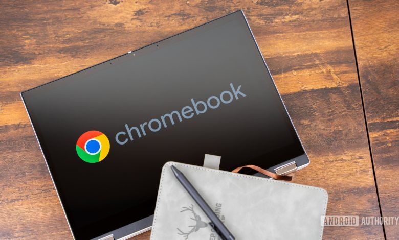 Chromebook with Chromebook logo on screen stock photo (16)