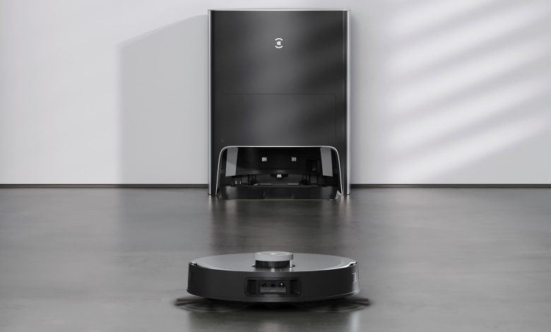 The ECOVACS Deebot X1 Omni robot vacuum and its docking station