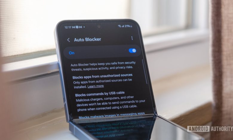 Samsung Galaxy Z Flip 6 auto blocker
