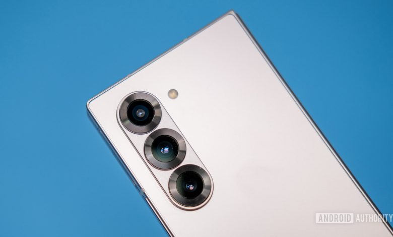 Samsung Galaxy Z Fold 6 cameras