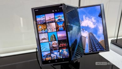 Samsung tri fold foldable concept MWC 2023