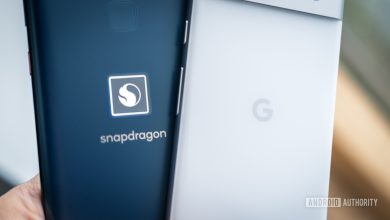 Google Tensor vs Snapdragon logos