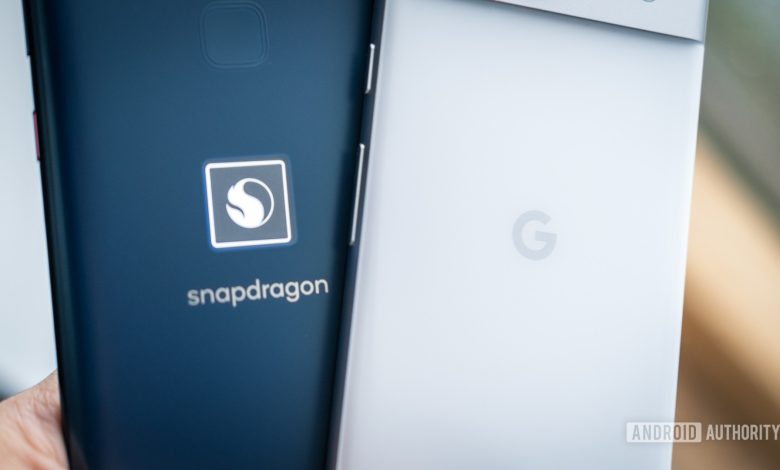 Google Tensor vs Snapdragon logos