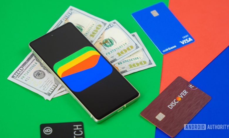 Google Wallet logo on smartphone next to credit cards and cash Stock photo 5