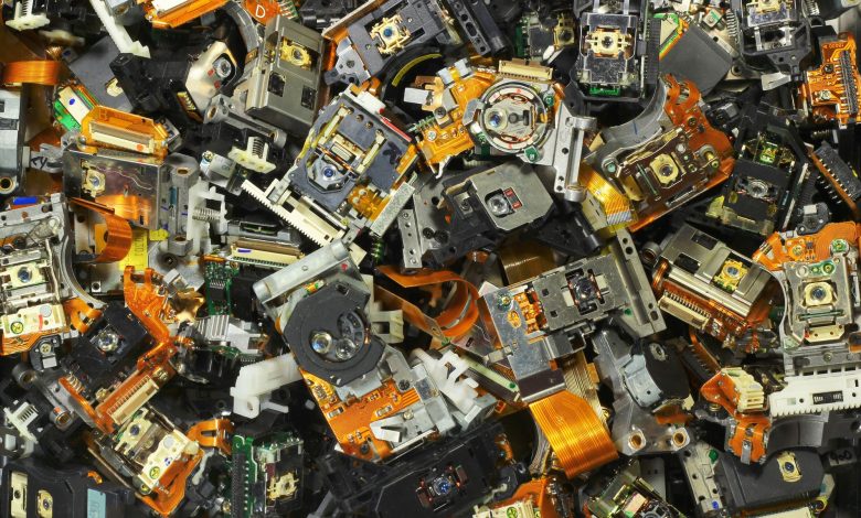 Repair or Recycle? How to Make the Right Choice for Your Electronic Equipment