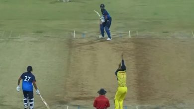 هارديك بانديا يعين موظفًا جديدًا في CSK لعمال النظافة، ويصل إلى 6، 6، 6، 4. شاهد