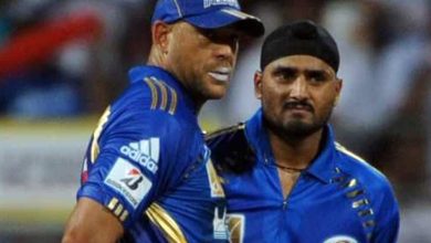 "عناق طويل...": يشارك Harbhajan Singh قصة داخلية لصورة فيروسية مع أندرو سيموندز بعد فضيحة "Monkeygate"