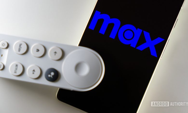 Max logo on smartphone (3)