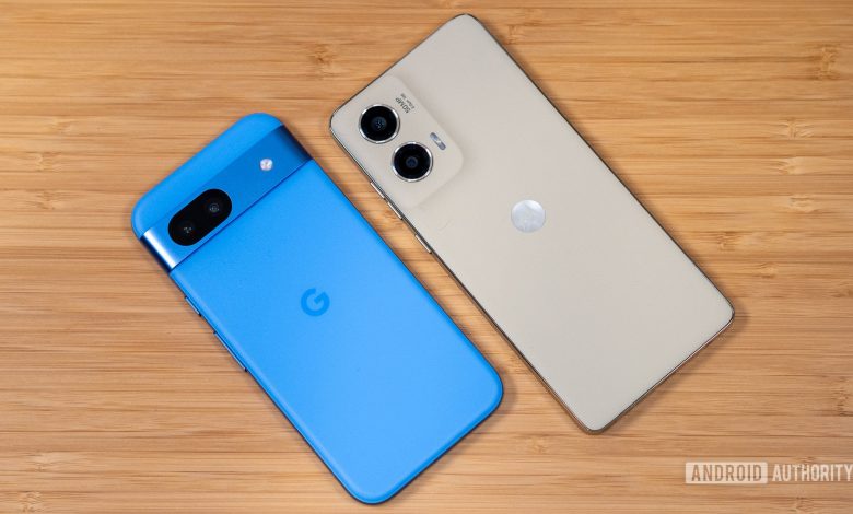 Moto G Stylus 5G (2024) and Pixel 8a