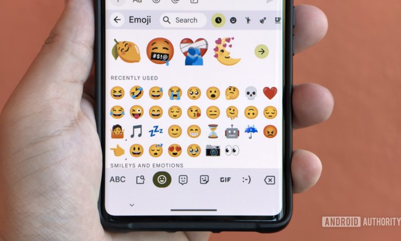 gboard emoji kitchen 2024