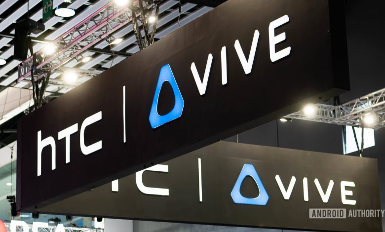 HTC Vive logo doubled